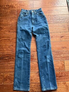 Wrangler Women's Dark Blue Straight Leg Jeans